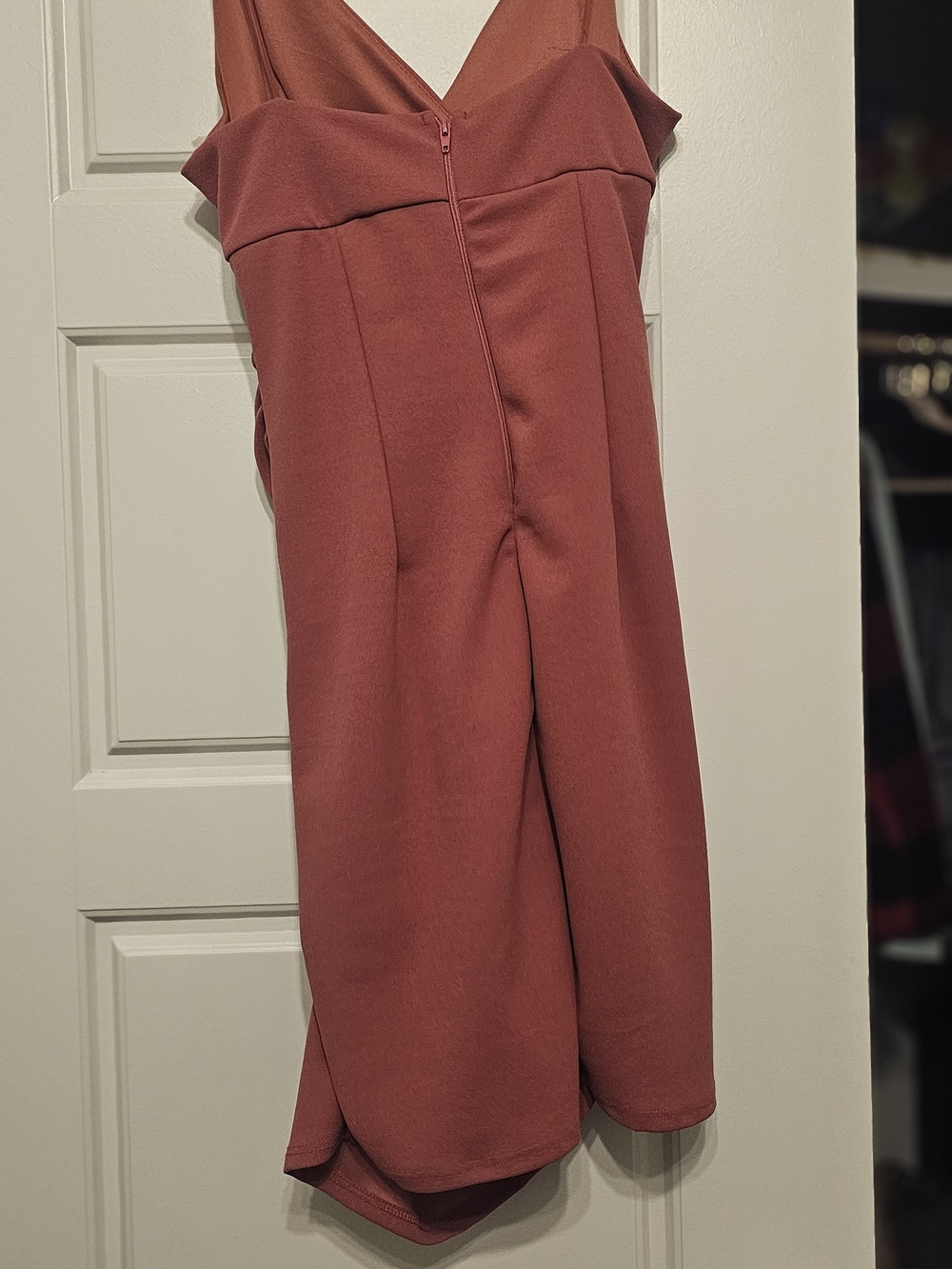 Windsor Rust-Red V-Neck Ruched Mini Dress - Picture 4 of 5